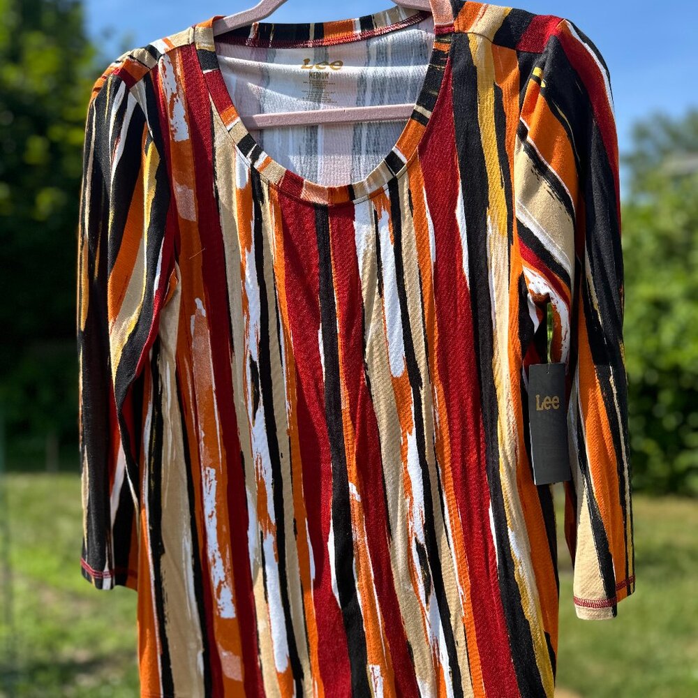 WOMENS LEE TOP SZ M NWT